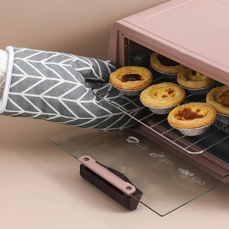 2 Pieces of Insulated Kitchen Gloves, Heat-Resistant Microwave Gloves, Heat-Resistant Thickened Grid Oven Gloves